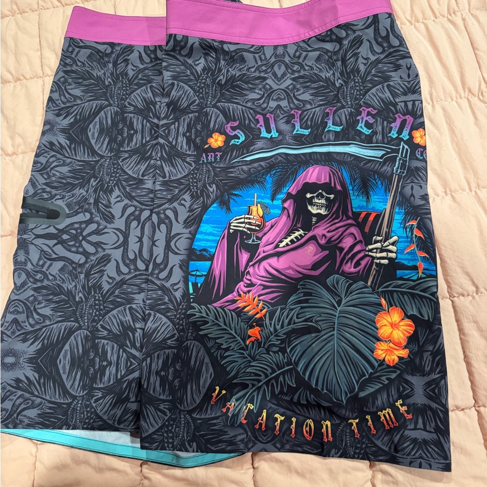 Sullen Men's Graphic Swim Board Shorts - Black and Purple